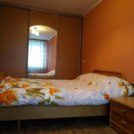 Apartment - Gorkogo Street Grodno Exterior photo