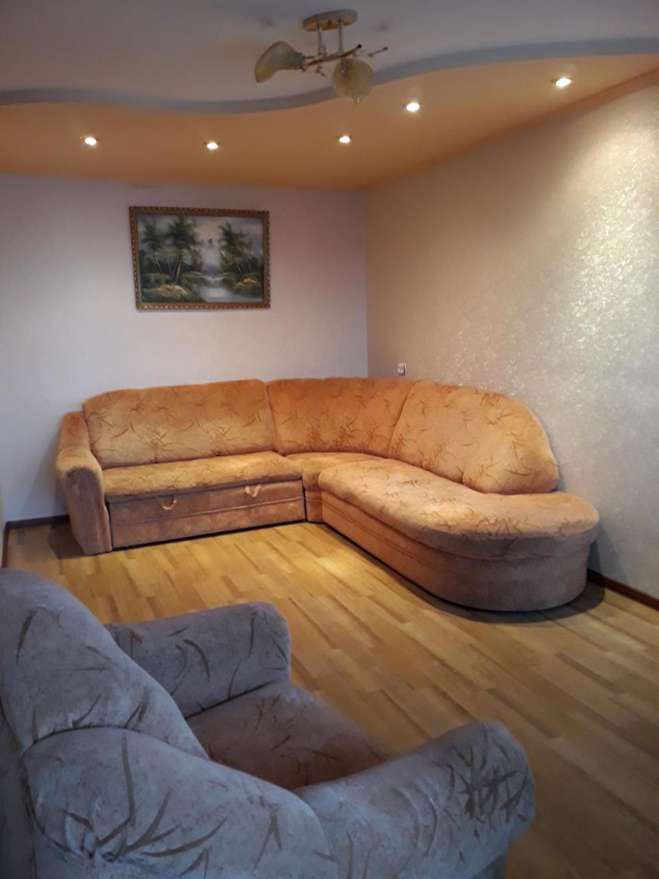 Apartment - Gorkogo Street Grodno Exterior photo