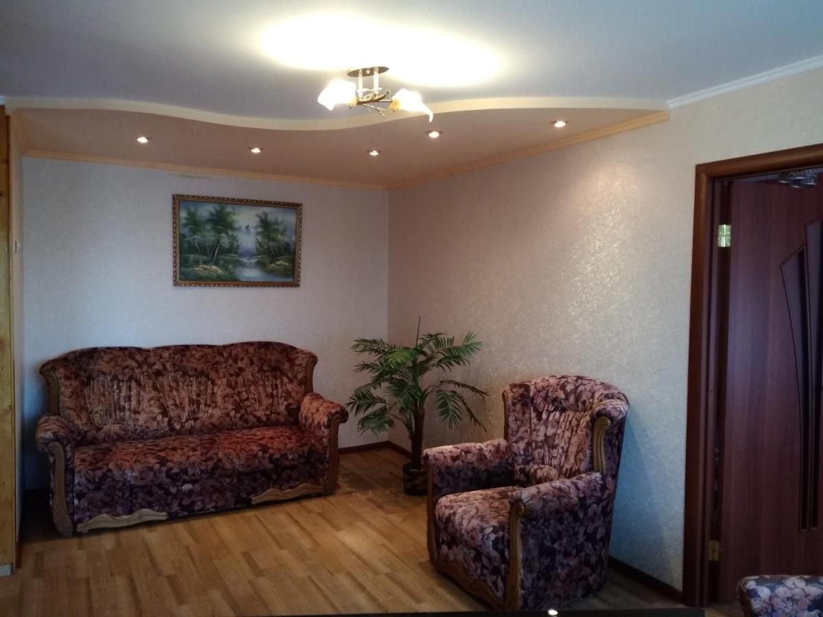 Apartment - Gorkogo Street Grodno Exterior photo